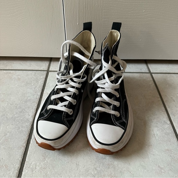 [SOLD] CONVERSE Run Star Hike Sneakers (women’s US 7, black/white/gum) - Picture 2 of 6